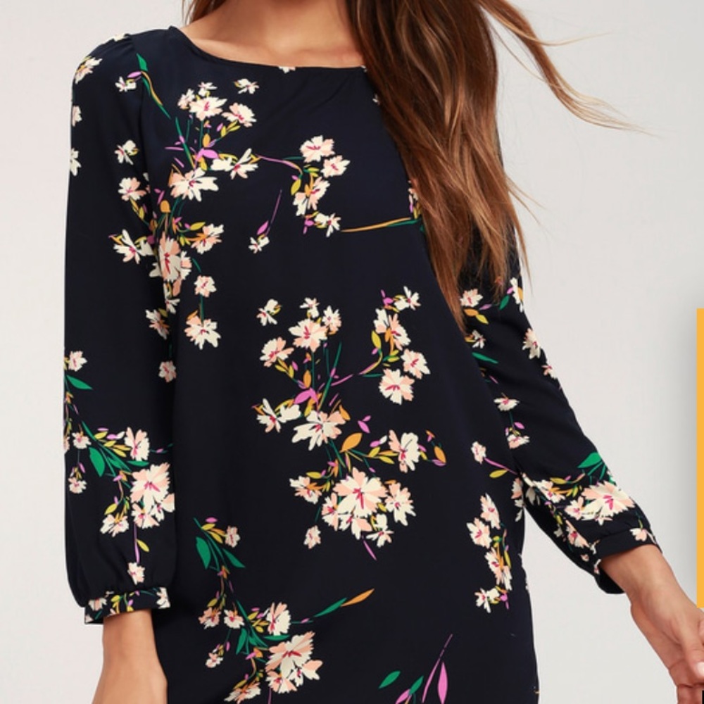 Floral print navy blue Lulu’s shift dress